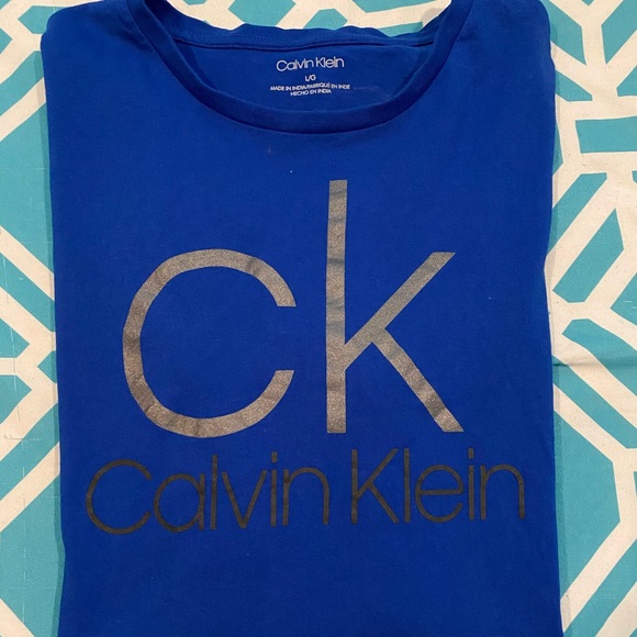Blue short sleeve Calvin Klein t shirt - Picture 2 of 2